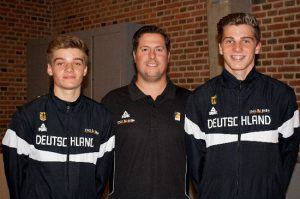 Foto DBB: Tizian Scheld (Gießen 46ers), Cotrainer Fabian Villmeter, Jona Hoffmann